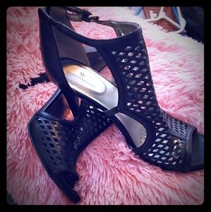 Worthington peep toe stilettos